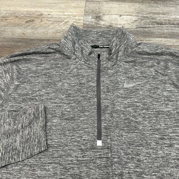 Nike Element Dri Fit Gray Mens XL 1/2 Zip Swoosh Thumbholes Sporty Running Top - Picture 1 of 10